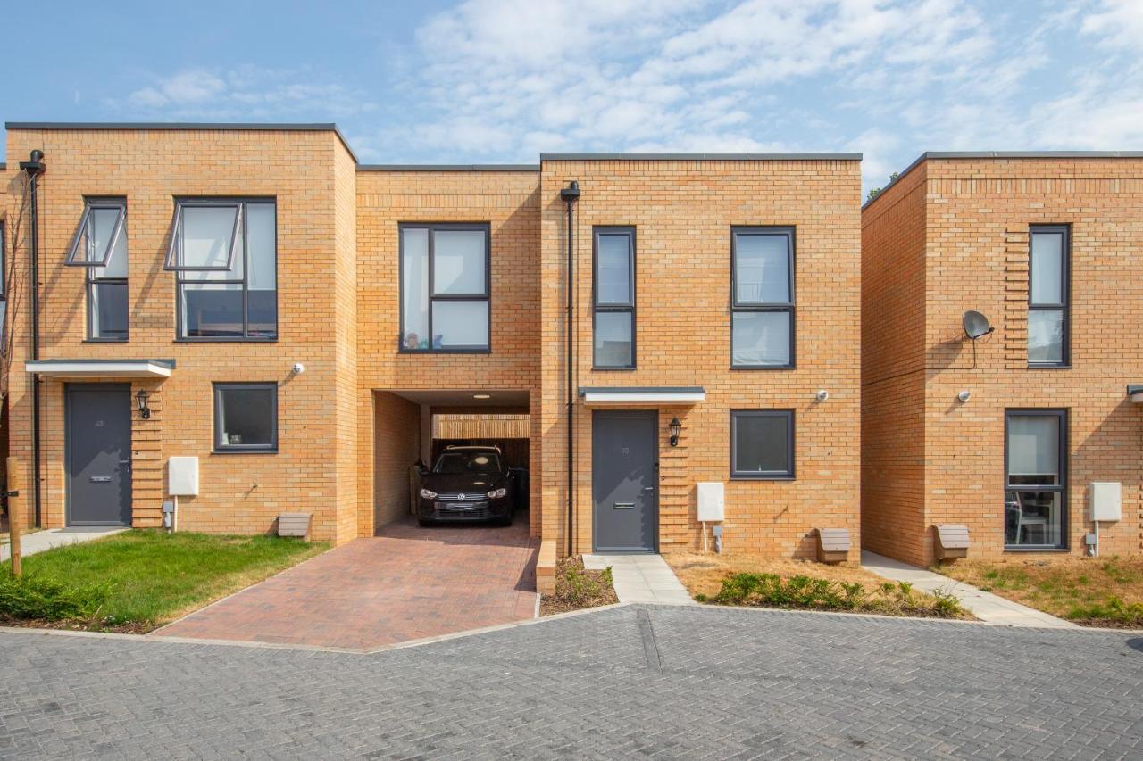 Villa Cozen Edgware Exterior foto